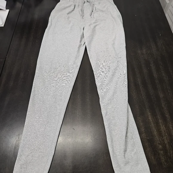 Outdoor Voices gray joggers size small - Picture 2 of 7